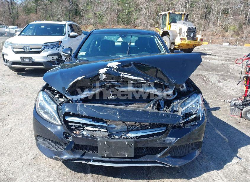 Photo 12 of 2015 Mercedes-benz C 300 4MATIC/LUXURY 4MATIC/SPORT 4MATIC (VIN 55SWF4KB7FU002464)