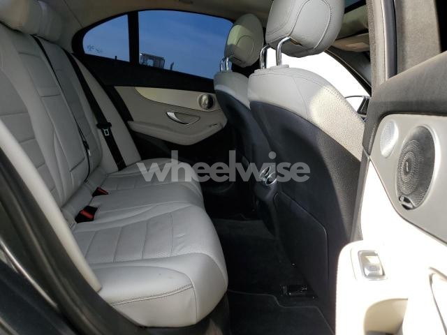Photo 8 of 2015 MERCEDES-BENZ C 300 4MATIC (VIN 55SWF4KB7FU007177)