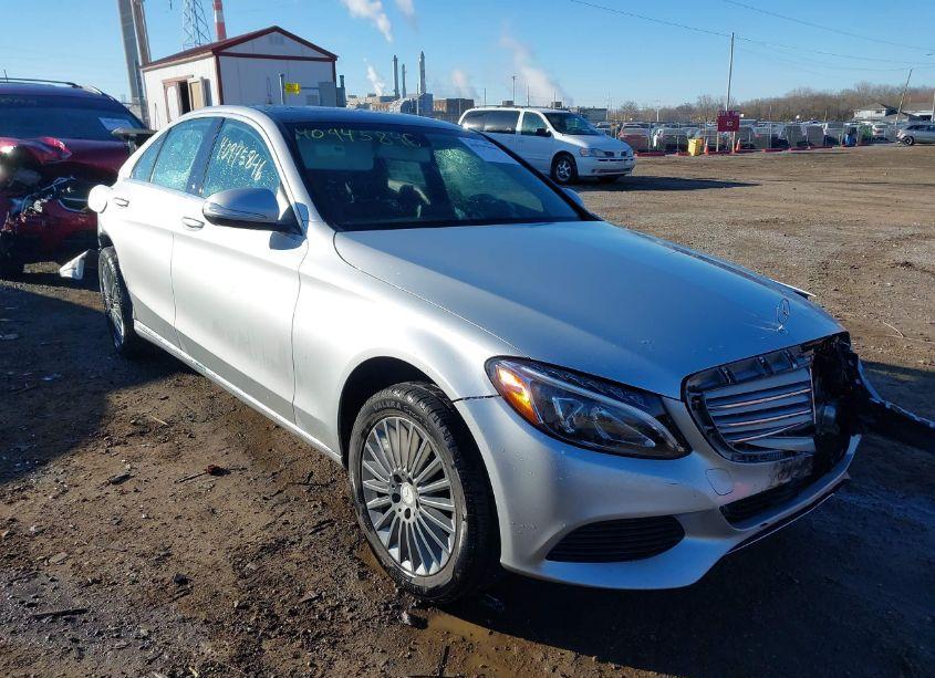 2015 Mercedes-benz C 300 4MATIC/LUXURY 4MATIC/SPORT 4MATIC (VIN 55SWF4KB7FU011648) main photo