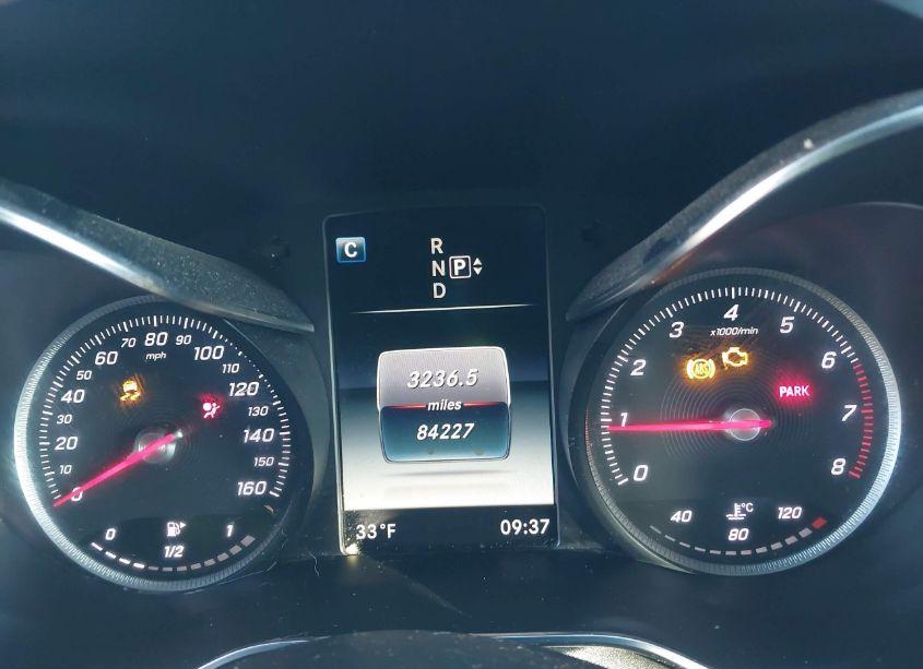 Photo 7 of 2015 Mercedes-benz C 300 4MATIC/LUXURY 4MATIC/SPORT 4MATIC (VIN 55SWF4KB7FU011648)