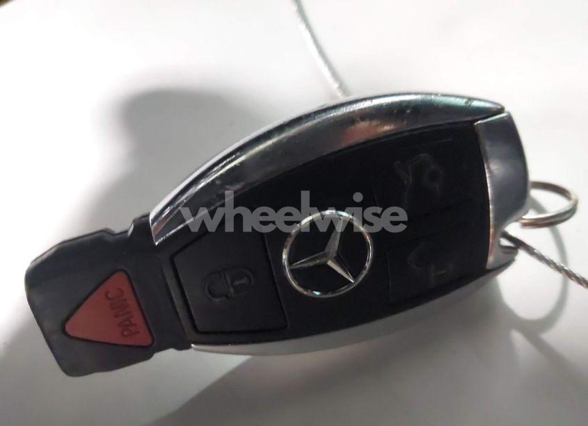 Photo 11 of 2015 Mercedes-benz C 300 4MATIC/LUXURY 4MATIC/SPORT 4MATIC (VIN 55SWF4KB7FU029275)