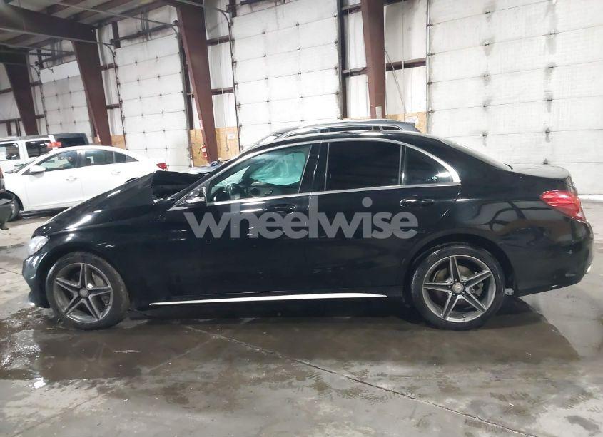 Photo 15 of 2015 Mercedes-benz C 300 4MATIC/LUXURY 4MATIC/SPORT 4MATIC (VIN 55SWF4KB7FU029275)