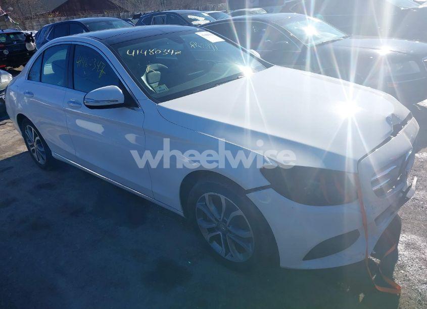 2015 Mercedes-benz C 300 4MATIC/LUXURY 4MATIC/SPORT 4MATIC (VIN 55SWF4KB7FU093266) main photo