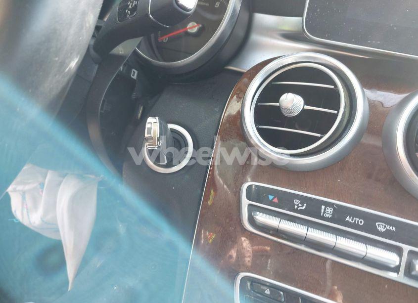 Photo 11 of 2016 Mercedes-benz C 300 (VIN 55SWF4KB7GU129698)