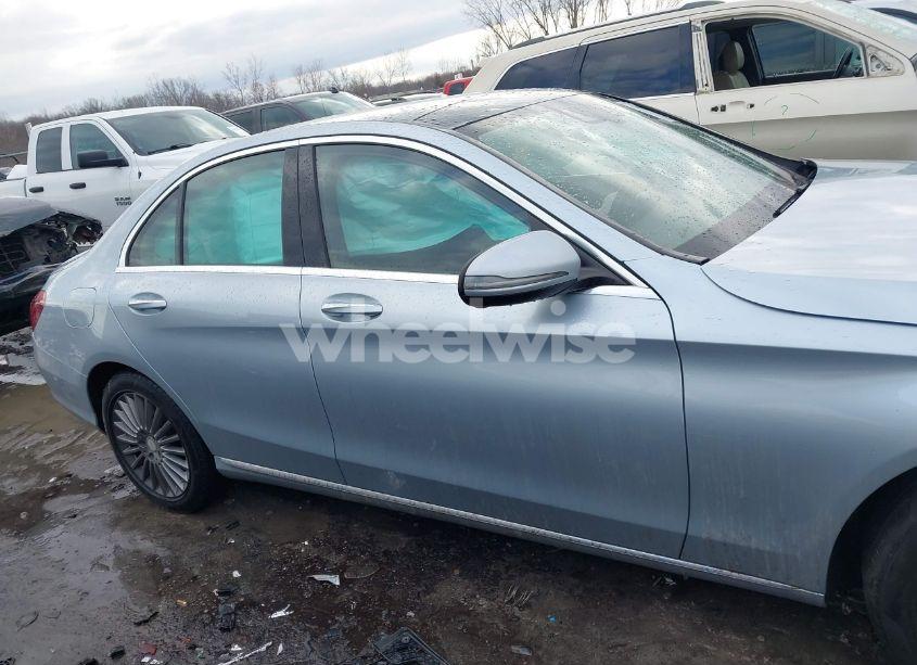 Photo 13 of 2016 Mercedes-benz C 300 (VIN 55SWF4KB7GU129698)