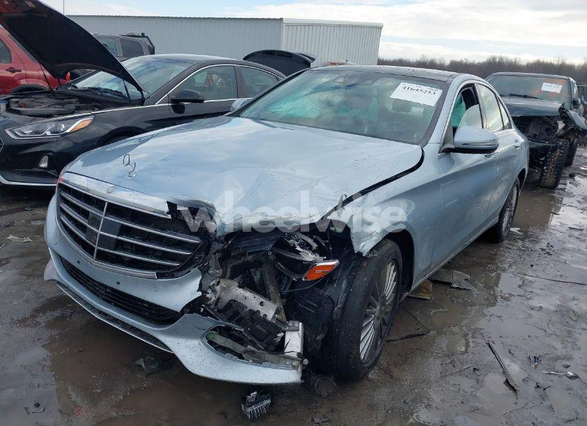 Photo 2 of 2016 Mercedes-benz C 300 (VIN 55SWF4KB7GU129698)