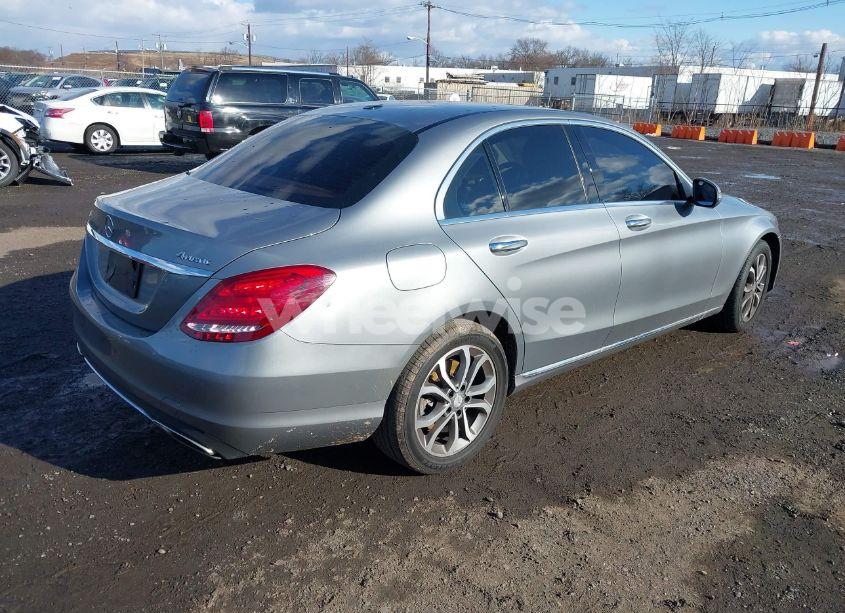 Photo 4 of 2016 Mercedes-benz C 300 4MATIC/LUXURY 4MATIC/SPORT 4MATIC (VIN 55SWF4KB7GU134612)