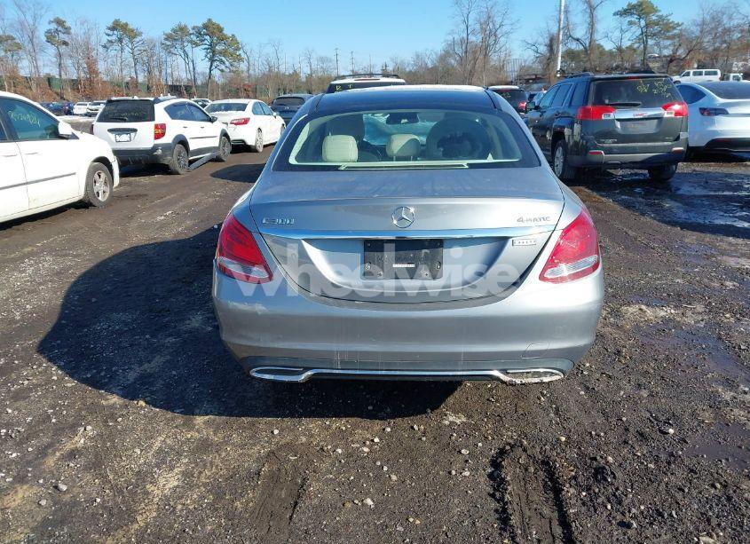 Photo 16 of 2016 Mercedes-benz C 300 4MATIC/LUXURY 4MATIC/SPORT 4MATIC (VIN 55SWF4KB7GU137543)