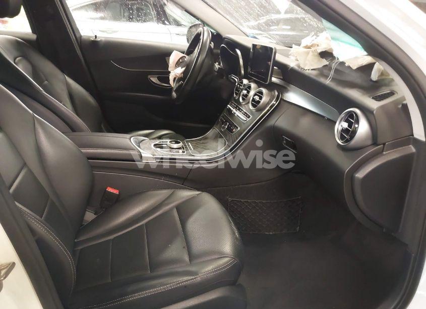 Photo 5 of 2017 Mercedes-benz C 300 4MATIC/LUXURY 4MATIC/SPORT 4MATIC (VIN 55SWF4KB7HU179969)