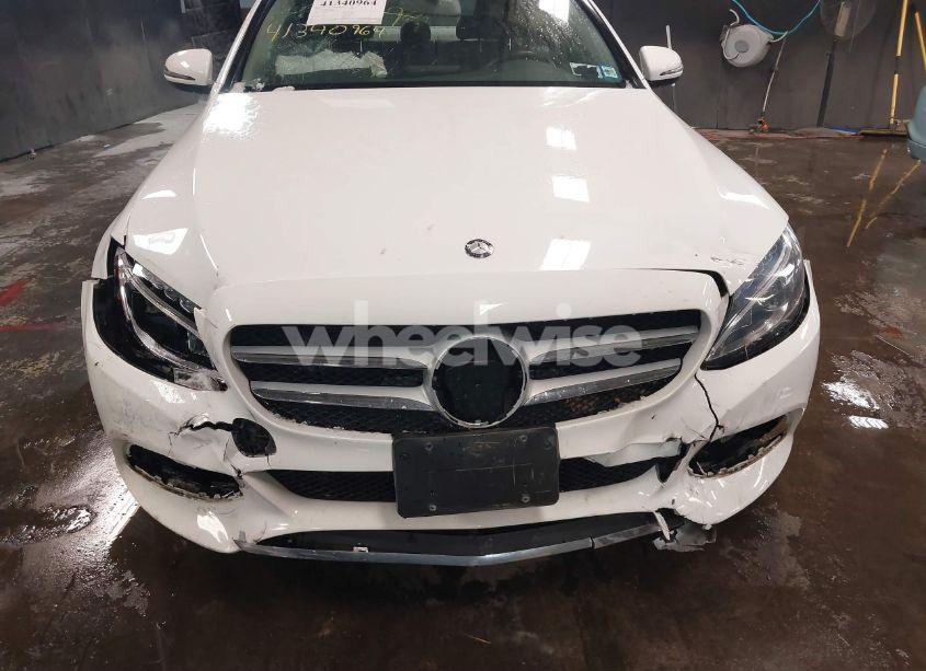 Photo 6 of 2017 Mercedes-benz C 300 4MATIC/LUXURY 4MATIC/SPORT 4MATIC (VIN 55SWF4KB7HU179969)