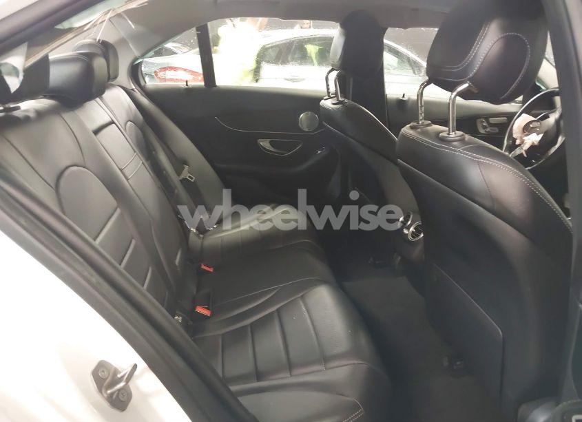 Photo 8 of 2017 Mercedes-benz C 300 4MATIC/LUXURY 4MATIC/SPORT 4MATIC (VIN 55SWF4KB7HU179969)