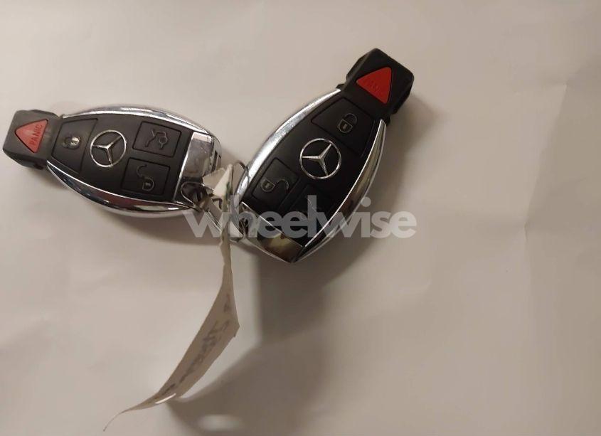 Photo 11 of 2017 Mercedes-benz C 300 4MATIC/LUXURY 4MATIC/SPORT 4MATIC (VIN 55SWF4KB7HU183102)