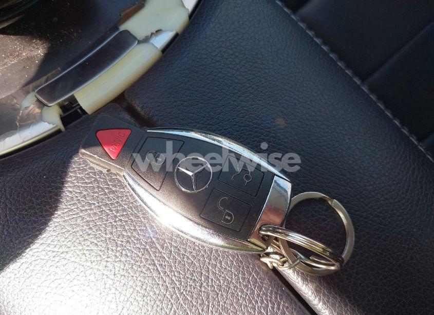 Photo 11 of 2017 Mercedes-benz C 300 4MATIC/LUXURY 4MATIC/SPORT 4MATIC (VIN 55SWF4KB7HU184461)