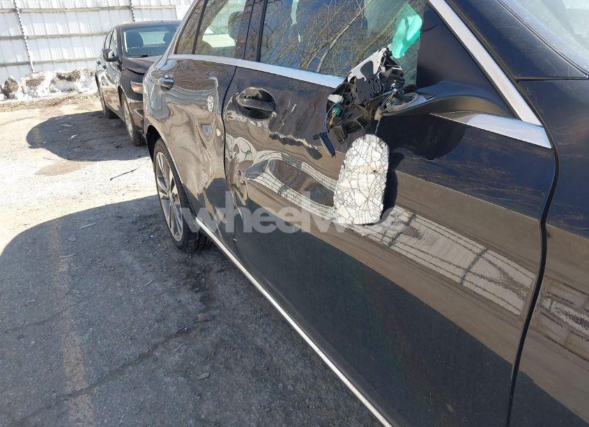 Photo 17 of 2017 Mercedes-benz C 300 4MATIC/LUXURY 4MATIC/SPORT 4MATIC (VIN 55SWF4KB7HU184461)