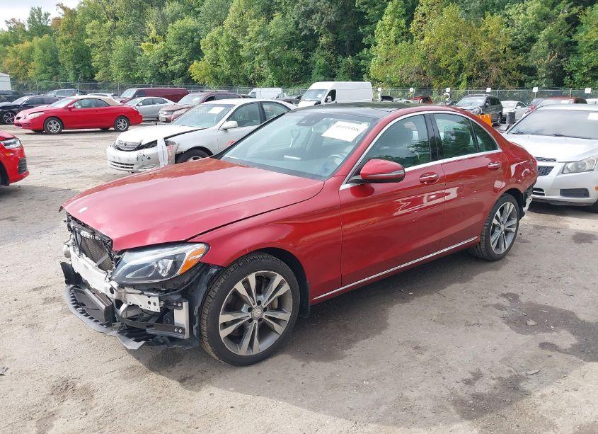 Photo 2 of 2017 Mercedes-benz C 300 4MATIC/LUXURY 4MATIC/SPORT 4MATIC (VIN 55SWF4KB7HU197503)