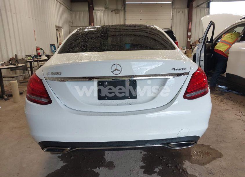 Photo 16 of 2017 Mercedes-benz C 300 4MATIC/LUXURY 4MATIC/SPORT 4MATIC (VIN 55SWF4KB7HU200044)
