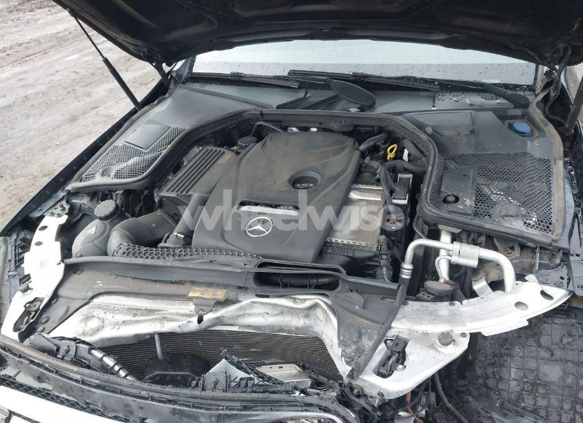 Photo 10 of 2017 Mercedes-benz C 300 4MATIC/LUXURY 4MATIC/SPORT 4MATIC (VIN 55SWF4KB7HU200982)