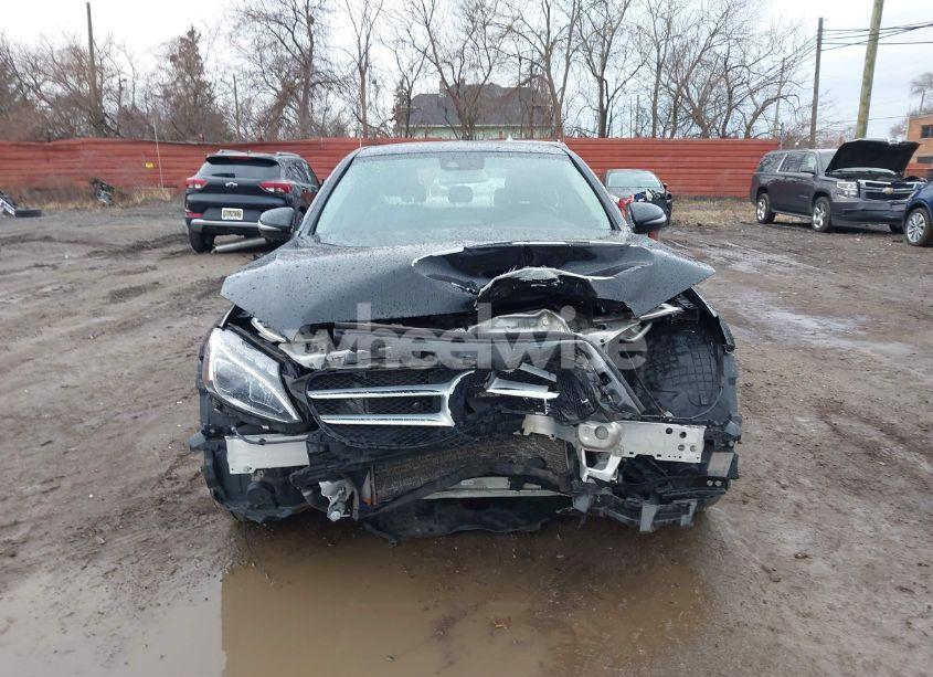 Photo 13 of 2017 Mercedes-benz C 300 4MATIC/LUXURY 4MATIC/SPORT 4MATIC (VIN 55SWF4KB7HU200982)