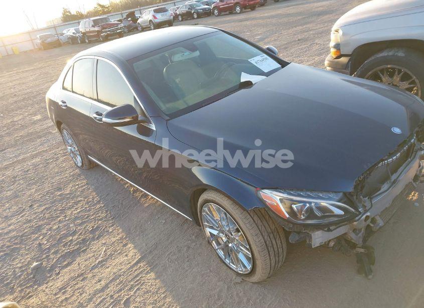 2015 Mercedes-benz C 300 4MATIC/LUXURY 4MATIC/SPORT 4MATIC (VIN 55SWF4KB8FU022044) main photo