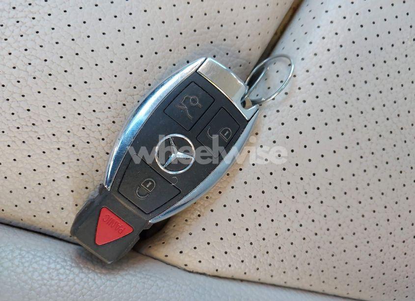 Photo 11 of 2015 Mercedes-benz C 300 4MATIC/LUXURY 4MATIC/SPORT 4MATIC (VIN 55SWF4KB8FU022044)