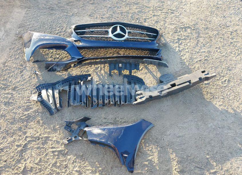 Photo 12 of 2015 Mercedes-benz C 300 4MATIC/LUXURY 4MATIC/SPORT 4MATIC (VIN 55SWF4KB8FU022044)