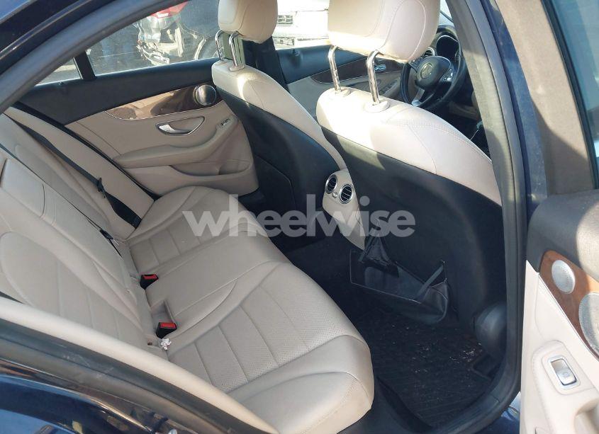 Photo 8 of 2015 Mercedes-benz C 300 4MATIC/LUXURY 4MATIC/SPORT 4MATIC (VIN 55SWF4KB8FU022044)