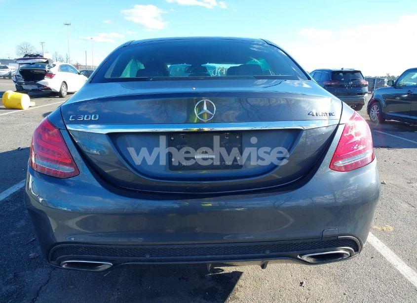 Photo 16 of 2015 Mercedes-benz C 300 4MATIC/LUXURY 4MATIC/SPORT 4MATIC (VIN 55SWF4KB8FU030709)