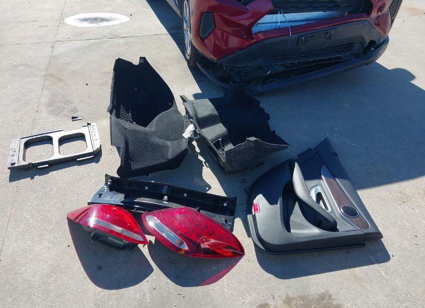 Photo 19 of 2015 Mercedes-benz C 300 4MATIC/LUXURY 4MATIC/SPORT 4MATIC (VIN 55SWF4KB8FU034839)