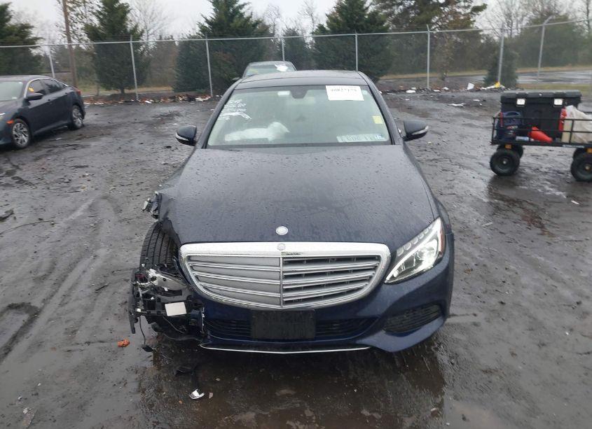 Photo 12 of 2015 Mercedes-benz C 300 4MATIC/LUXURY 4MATIC/SPORT 4MATIC (VIN 55SWF4KB8FU038485)