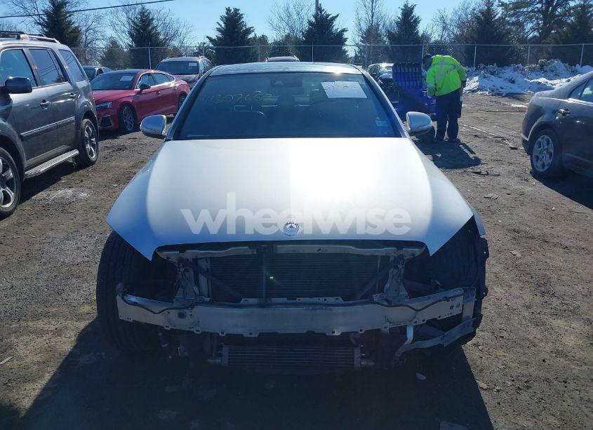 Photo 12 of 2015 Mercedes-benz C 300 4MATIC/LUXURY 4MATIC/SPORT 4MATIC (VIN 55SWF4KB8FU042701)