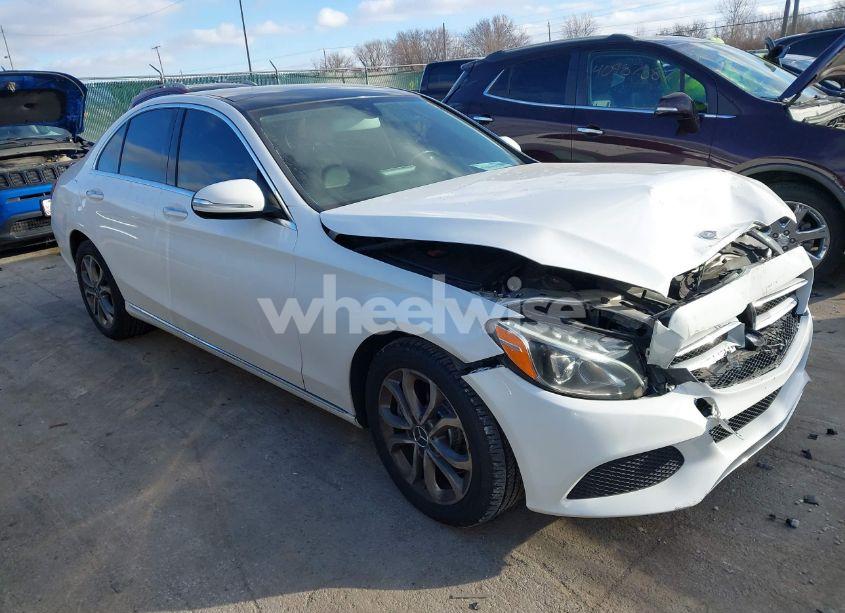 2015 Mercedes-benz C 300 4MATIC/LUXURY 4MATIC/SPORT 4MATIC (VIN 55SWF4KB8FU072958) main photo