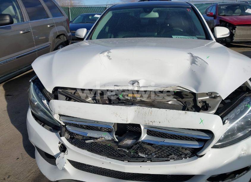 Photo 6 of 2015 Mercedes-benz C 300 4MATIC/LUXURY 4MATIC/SPORT 4MATIC (VIN 55SWF4KB8FU072958)