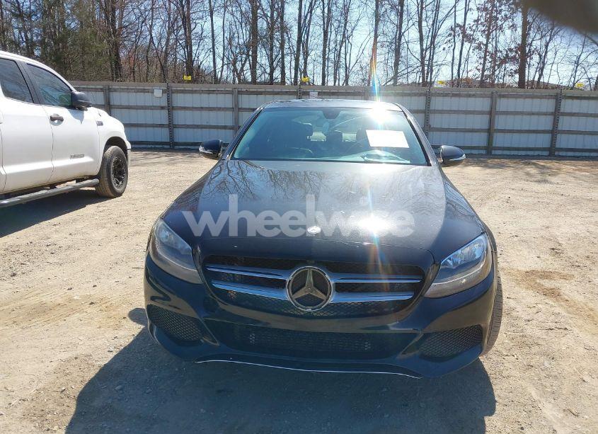 Photo 12 of 2015 Mercedes-benz C 300 4MATIC/LUXURY 4MATIC/SPORT 4MATIC (VIN 55SWF4KB8FU086892)