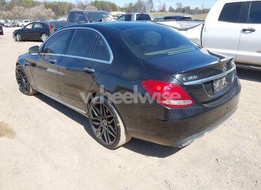 Photo 3 of 2015 Mercedes-benz C 300 4MATIC/LUXURY 4MATIC/SPORT 4MATIC (VIN 55SWF4KB8FU086892)