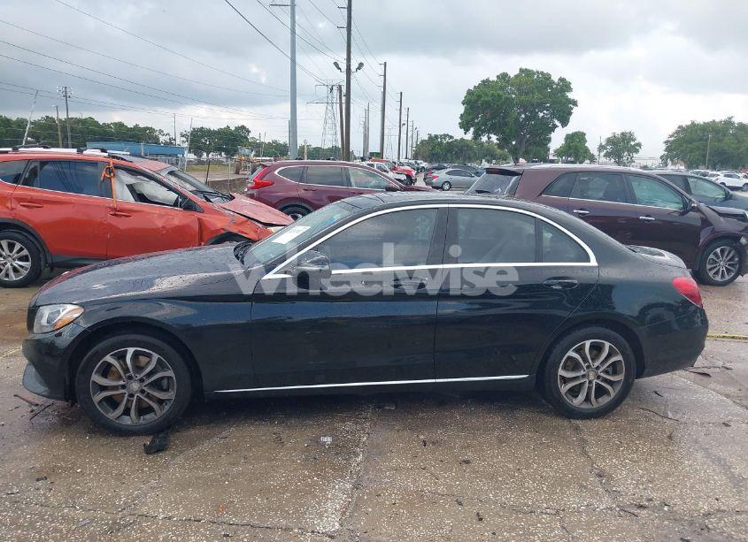 Photo 14 of 2016 Mercedes-benz C 300 4MATIC/LUXURY 4MATIC/SPORT 4MATIC (VIN 55SWF4KB8GU100386)