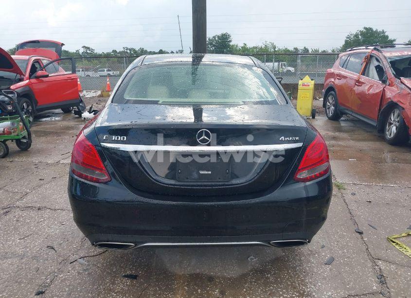 Photo 16 of 2016 Mercedes-benz C 300 4MATIC/LUXURY 4MATIC/SPORT 4MATIC (VIN 55SWF4KB8GU100386)