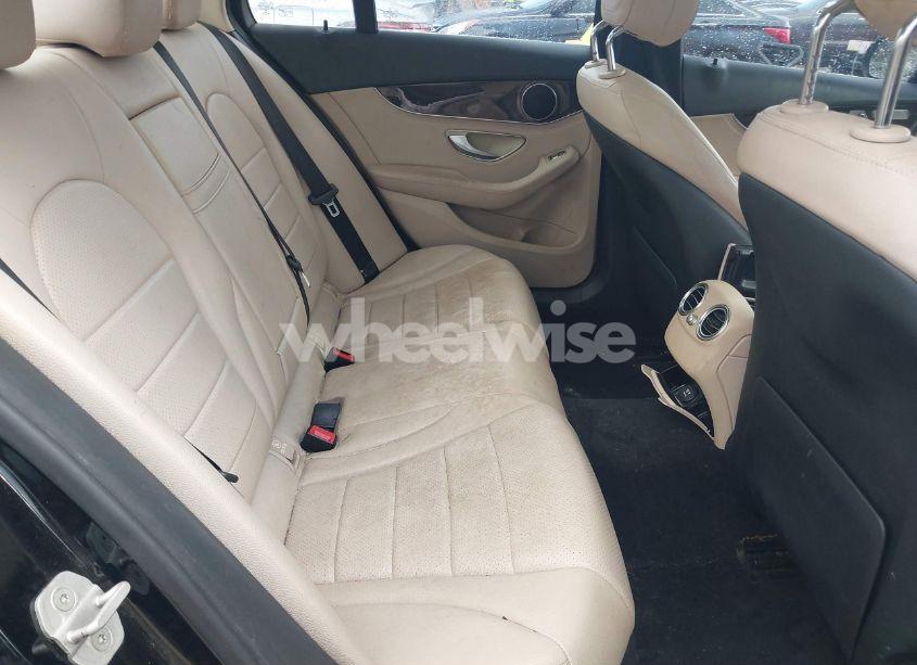 Photo 8 of 2016 Mercedes-benz C 300 4MATIC/LUXURY 4MATIC/SPORT 4MATIC (VIN 55SWF4KB8GU100386)