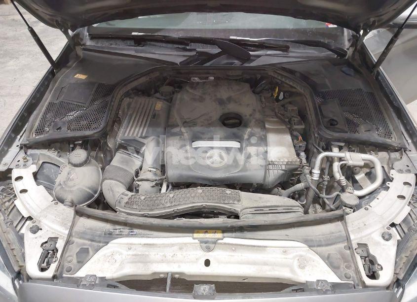 Photo 10 of 2016 Mercedes-benz C 300 4MATIC/LUXURY 4MATIC/SPORT 4MATIC (VIN 55SWF4KB8GU113087)