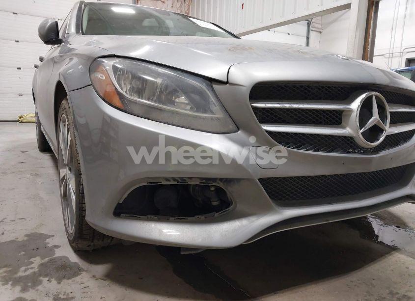 Photo 6 of 2016 Mercedes-benz C 300 4MATIC/LUXURY 4MATIC/SPORT 4MATIC (VIN 55SWF4KB8GU113087)