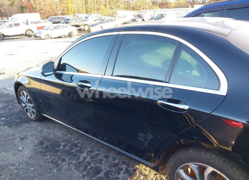 Photo 14 of 2016 Mercedes-benz C 300 4MATIC/LUXURY 4MATIC/SPORT 4MATIC (VIN 55SWF4KB8GU115213)