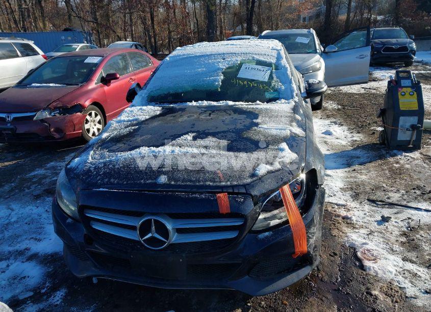 Photo 12 of 2016 Mercedes-benz C 300 4MATIC/LUXURY 4MATIC/SPORT 4MATIC (VIN 55SWF4KB8GU140340)