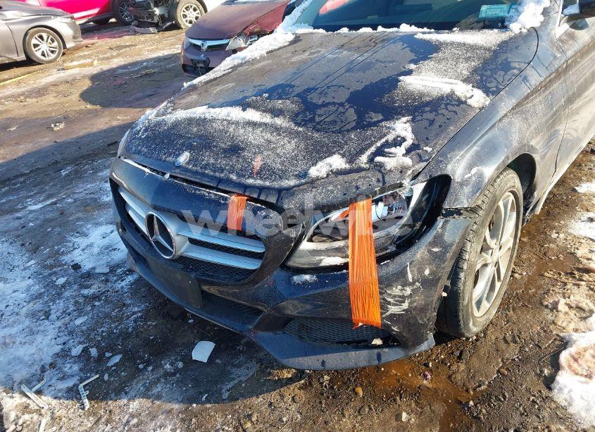 Photo 6 of 2016 Mercedes-benz C 300 4MATIC/LUXURY 4MATIC/SPORT 4MATIC (VIN 55SWF4KB8GU140340)