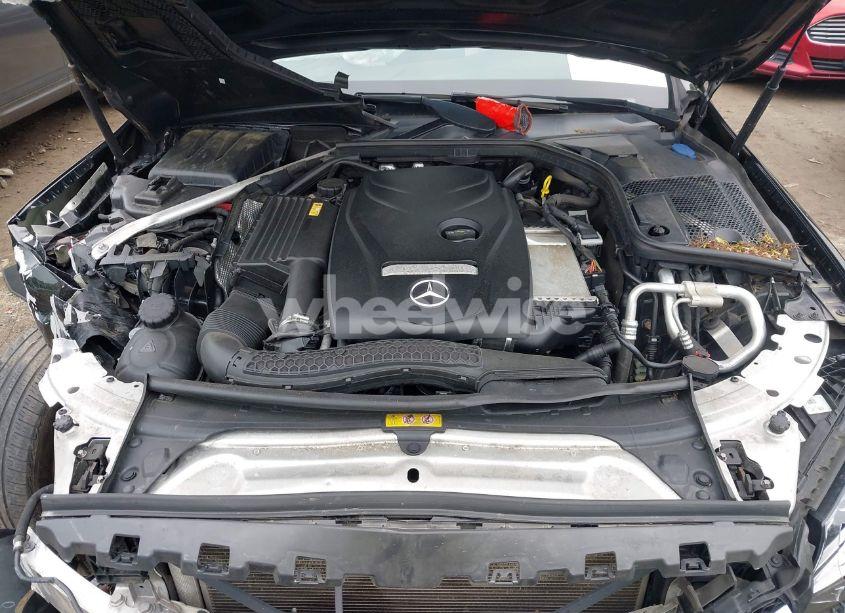 Photo 10 of 2016 Mercedes-benz C 300 4MATIC/LUXURY 4MATIC/SPORT 4MATIC (VIN 55SWF4KB8GU147398)