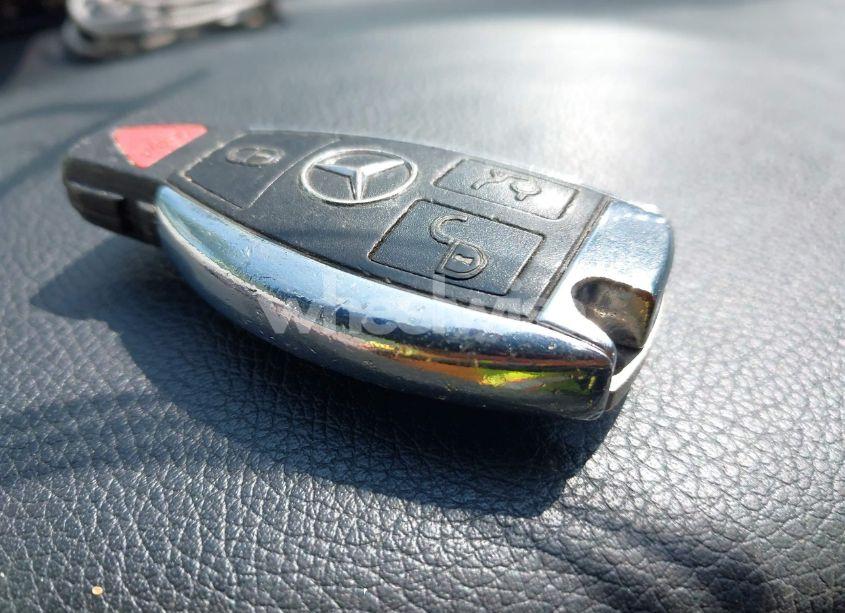 Photo 11 of 2016 Mercedes-benz C 300 4MATIC/LUXURY 4MATIC/SPORT 4MATIC (VIN 55SWF4KB8GU149538)