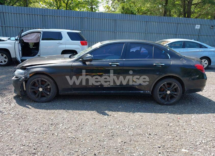 Photo 14 of 2016 Mercedes-benz C 300 4MATIC/LUXURY 4MATIC/SPORT 4MATIC (VIN 55SWF4KB8GU149538)