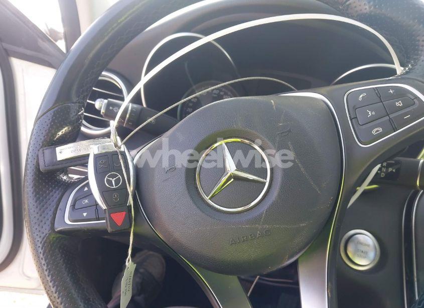 Photo 11 of 2016 Mercedes-benz C 300 4MATIC/LUXURY 4MATIC/SPORT 4MATIC (VIN 55SWF4KB8GU177579)