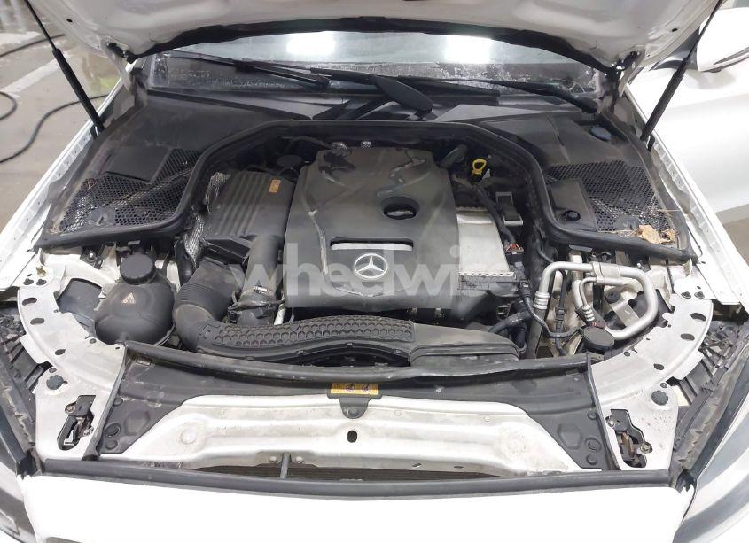 Photo 10 of 2017 Mercedes-benz C 300 4MATIC/LUXURY 4MATIC/SPORT 4MATIC (VIN 55SWF4KB8HU180340)