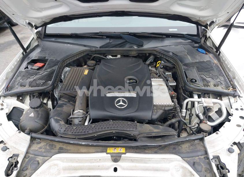 Photo 10 of 2017 Mercedes-benz C 300 4MATIC/LUXURY 4MATIC/SPORT 4MATIC (VIN 55SWF4KB8HU183111)