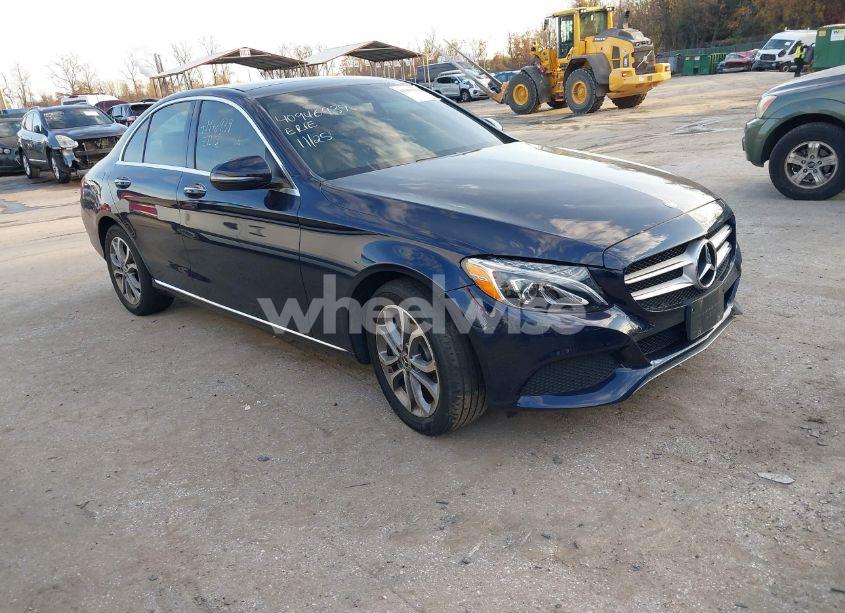 2017 Mercedes-benz C 300 4MATIC/LUXURY 4MATIC/SPORT 4MATIC (VIN 55SWF4KB8HU222442) main photo