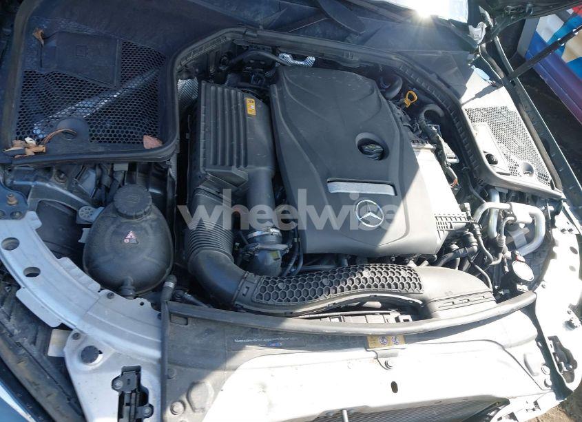 Photo 10 of 2018 Mercedes-benz C 300 4MATIC (VIN 55SWF4KB8JU275096)